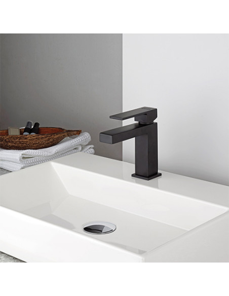 Rubinetto Miscelatore monoforo per lavabo serie Kley YO Jacuzzi con piletta click clack inclusa 0KLYO086JA00 nero opaco - Kallea